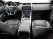 2018 Land Rover Range Rover Sport SE with VIN SALWG2RV6JA404506, listed as a Copart auction lot 60929005 with 61,261 mi miles and Clean title. Bid and sale history available at DreamBid. Image 8.