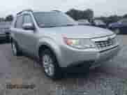 2012 Subaru Forester X Premium z VIN JF2SHBDC0CH459067, wystawiony jako IAAI lot #43386560 z przebiegiem 181 633 mil mil oraz . Historia ofert i sprzedaży dostępna na DreamBid. Obrazek 1.