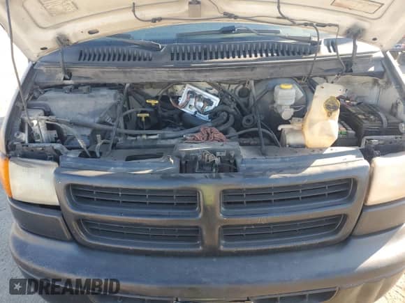 2001 Dodge Passenger with VIN 2B5WB35Z61K531497, listed as a Copart auction lot 78046704 with 178,079 mi miles and Clean title. Bid and sale history available at DreamBid. Image 12.