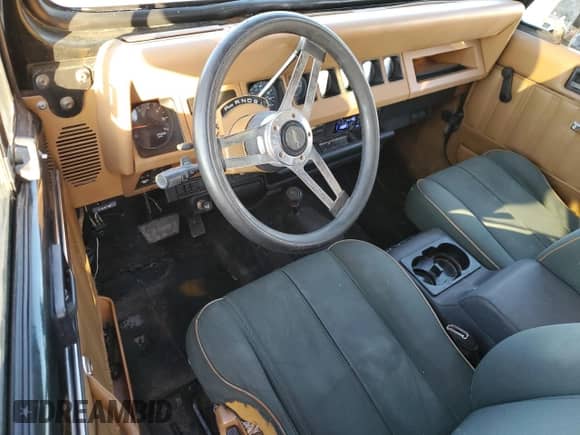 1995 Jeep Wrangler Sahara с VIN 1J4FY49S4SP268925, выставлен на аукционе Copart как лот 83487654 с пробегом 158 364 миль миль и Чистый • Clean title. История ставок и продаж доступна на DreamBid. Изображение 8.