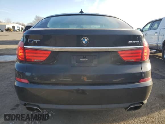 2010 BMW 5 Series 550i Gran Turismo xDrive с VIN WBASP4C59AC341090, выставлен на аукционе Copart как лот 89295685 с пробегом 127 429 миль миль и Списание • Salvage title. История ставок и продаж доступна на DreamBid. Изображение 6.