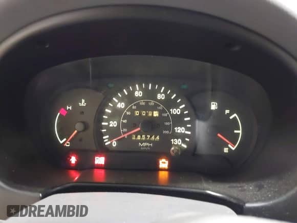 2002 Hyundai Accent z VIN KMHCF35G22U230228, wystawiony jako IAAI lot #43425125 z przebiegiem 185 744 mil mil oraz . Historia ofert i sprzedaży dostępna na DreamBid. Obrazek 7.