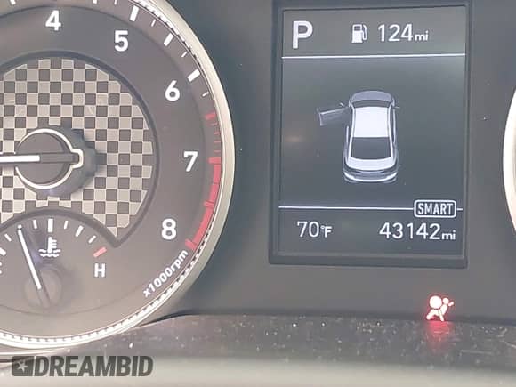 2019 Hyundai Elantra Value Edition с VIN KMHD84LF3KU852755, выставлен на аукционе IAAI как лот 43188021 с пробегом 43 142 миль миль и . История ставок и продаж доступна на DreamBid. Изображение 7.
