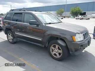 2005 Jeep Grand Cherokee Limited with VIN 1J4HR58295C637738, listed as a IAAI auction lot 43332914 with 166,952 mi miles and . Bid and sale history available at DreamBid. Image 1.