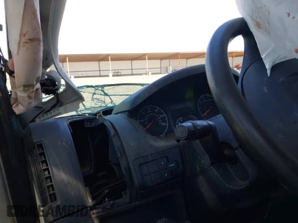 2015 Ram ProMaster Cargo с VIN 3C6TRVAG4FE503937, выставлен на аукционе IAAI как лот 42211794 с пробегом Не указан миль и . История ставок и продаж доступна на DreamBid. Изображение 7.