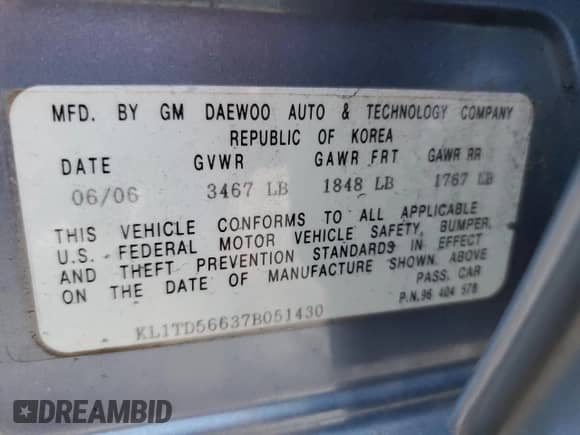 2007 Chevrolet Aveo LS z VIN KL1TD56637B051430, wystawiony jako Copart lot #81585564 z przebiegiem Nie podano mil oraz Nie do naprawy • Non repairable. Historia ofert i sprzedaży dostępna na DreamBid. Obrazek 12.