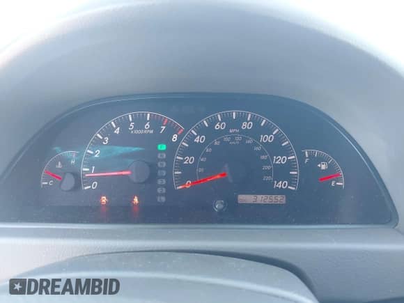 2005 Toyota Camry LE with VIN 4T1BF30K85U088785, listed as a IAAI auction lot 41782321 with 312,552 mi miles and . Bid and sale history available at DreamBid. Image 7.