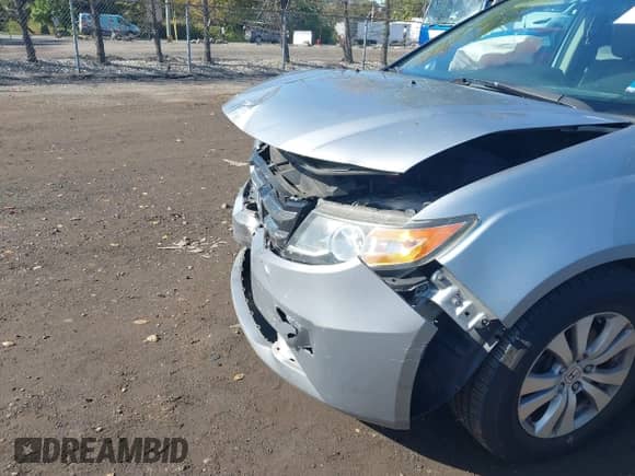 2016 Honda Odyssey EX с VIN 5FNRL5H43GB089268, выставлен на аукционе IAAI как лот 43317429 с пробегом 140 939 миль миль и . История ставок и продаж доступна на DreamBid. Изображение 6.