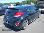 2013 Hyundai Veloster Turbo с VIN KMHTC6AE3DU152799, выставлен на аукционе IAAI как лот 43142353 с пробегом 121 931 миль миль и . История ставок и продаж доступна на DreamBid. Изображение 4.