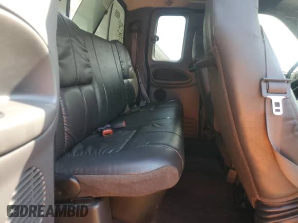 2000 Dodge 2500 с VIN 1B7KF2369YJ131193, выставлен на аукционе Copart как лот 64900694 с пробегом 270 394 миль миль и Списание • Salvage title. История ставок и продаж доступна на DreamBid. Изображение 10.