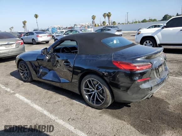 2020 BMW Z4 sDrive30i z VIN WBAHF3C01LWW82626, wystawiony jako Copart lot #58979825 z przebiegiem 23 667 mil mil oraz Szkoda całkowita • Salvage title. Historia ofert i sprzedaży dostępna na DreamBid. Obrazek 2.
