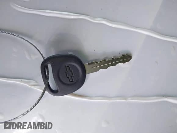 2003 Chevrolet Tahoe Z71 with VIN 1GNEK13ZX3R272515, listed as a IAAI auction lot 42073099 with 150,877 mi miles and . Bid and sale history available at DreamBid. Image 11.