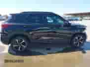 2021 Chevrolet TrailBlazer RS z VIN KL79MTSL6MB025593, wystawiony jako IAAI lot #42437268 z przebiegiem 57 680 mil mil oraz . Historia ofert i sprzedaży dostępna na DreamBid. Obrazek 13.