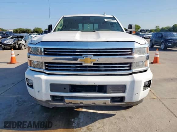 2015 Chevrolet Silverado 3500HD High Country с VIN 1GC4K1E87FF511324, выставлен на аукционе Copart как лот 69026125 с пробегом 311 457 миль миль и Чистый • Clean title. История ставок и продаж доступна на DreamBid. Изображение 5.