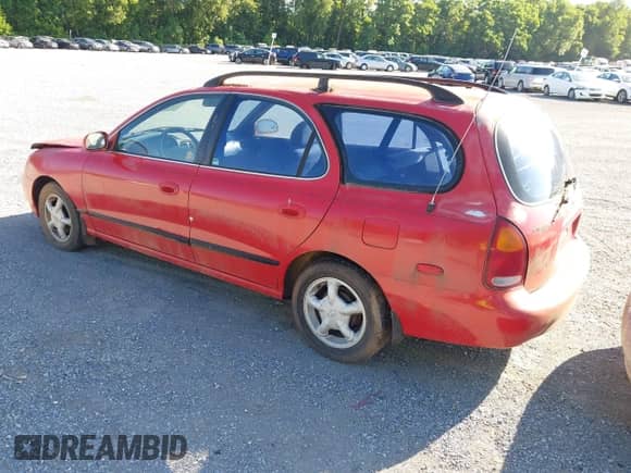 1997 Hyundai Elantra с VIN KMHJW34M1VU075495, выставлен на аукционе IAAI как лот 42430074 с пробегом 207 458 миль миль и . История ставок и продаж доступна на DreamBid. Изображение 3.