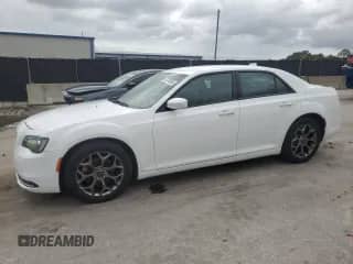 2016 Chrysler 300 S с VIN 2C3CCAGG3GH164396, выставлен на аукционе Copart как лот 85510695 с пробегом 154 356 миль миль и Чистый • Clean title. История ставок и продаж доступна на DreamBid. Изображение 1.