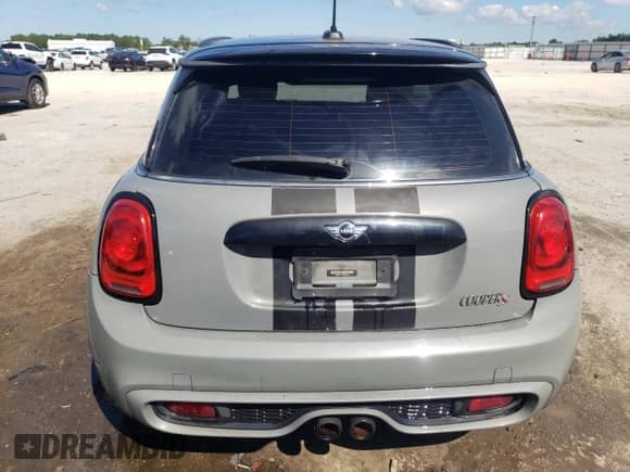 2016 MINI Hardtop S with VIN WMWXP7C59G3B92831, listed as a Copart auction lot 86625395 with 108,146 mi miles and Salvage title. Bid and sale history available at DreamBid. Image 6.