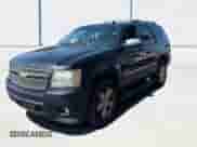 2010 Chevrolet Tahoe LTZ with VIN 1GNUKCE05AR239750, listed as a Copart auction lot 66030105 with 207,766 mi miles and Clean title. Bid and sale history available at DreamBid. Image 2.