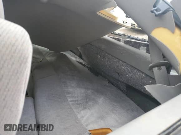 1999 GMC Sierra 1500 SLE с VIN 2GTEC19T3X1501835, выставлен на аукционе Copart как лот 47830615 с пробегом 155 335 миль миль и Списание • Salvage title. История ставок и продаж доступна на DreamBid. Изображение 10.