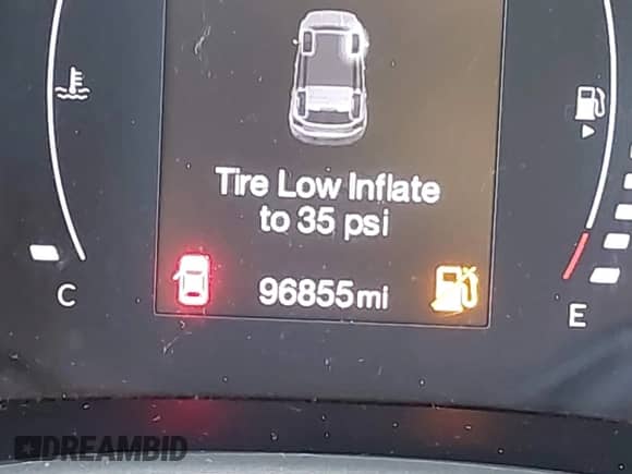 2019 Jeep Compass Latitude с VIN 3C4NJDBBXKT801095, выставлен на аукционе IAAI как лот 43342950 с пробегом 96 855 миль миль и . История ставок и продаж доступна на DreamBid. Изображение 15.