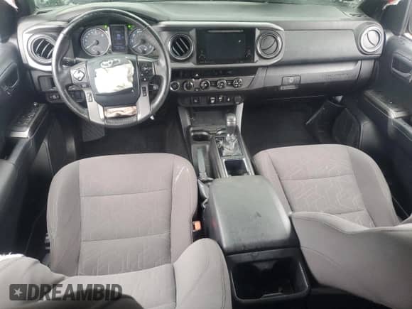 2018 Toyota Tacoma TRD Off Road with VIN 3TMCZ5ANXJM138363, listed as a Copart auction lot 84400805 with 95,418 mi miles and Salvage title. Bid and sale history available at DreamBid. Image 8.