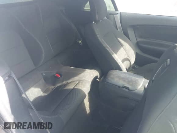 2015 Ford Mustang V6 with VIN 1FATP8EM3F5419688, listed as a IAAI auction lot 42843950 with 193,971 mi miles and . Bid and sale history available at DreamBid. Image 8.