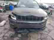 2019 Jeep Compass Altitude z VIN 3C4NJCBB8KT617753, wystawiony jako IAAI lot #42552275 z przebiegiem 63 298 mil mil oraz . Historia ofert i sprzedaży dostępna na DreamBid. Obrazek 6.