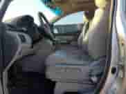 2013 Honda Odyssey EX-L z VIN 5FNRL5H63DB042917, wystawiony jako Copart lot #86450745 z przebiegiem 223 098 mil mil oraz Szkoda całkowita • Salvage title. Historia ofert i sprzedaży dostępna na DreamBid. Obrazek 7.