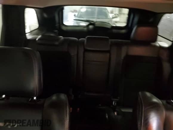 2012 Jeep Grand Cherokee SRT-8 z VIN 1C4RJFDJ9CC153408, wystawiony jako Copart lot #55477035 z przebiegiem 106 239 mil mil oraz Czysty tytuł • Clean title. Historia ofert i sprzedaży dostępna na DreamBid. Obrazek 10.