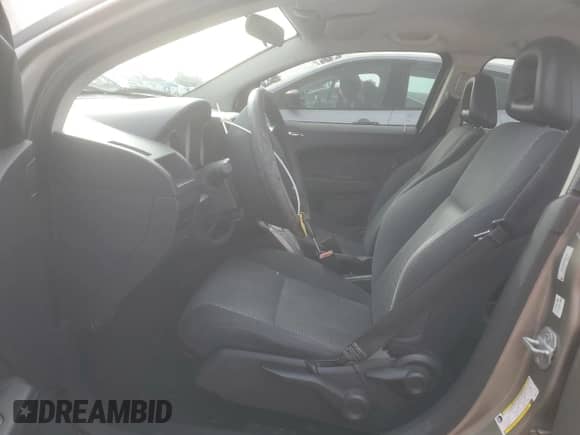 2008 Dodge Caliber SXT z VIN 1B3HB48B38D655284, wystawiony jako Copart lot #85874205 z przebiegiem 157 306 mil mil oraz Szkoda całkowita • Salvage title. Historia ofert i sprzedaży dostępna na DreamBid. Obrazek 7.