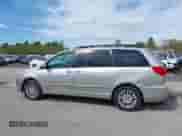 2010 Toyota Sienna XLE с VIN 5TDDK4CCXAS031831, выставлен на аукционе IAAI как лот 42203641 с пробегом 168 384 миль миль и . История ставок и продаж доступна на DreamBid. Изображение 14.