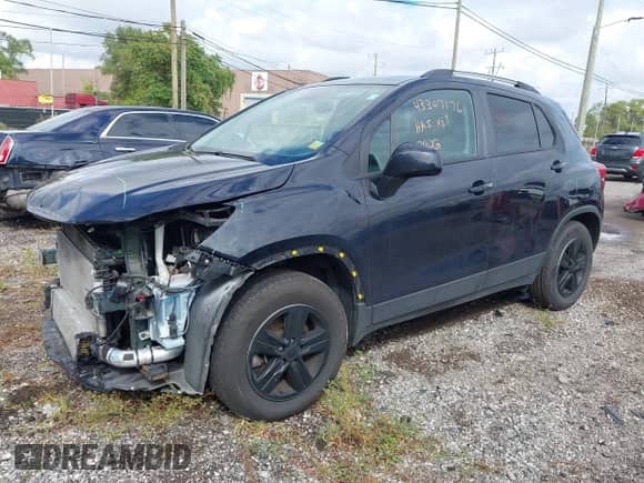 2022 Chevrolet Trax LT с VIN KL7CJPSMXNB515065, выставлен на аукционе IAAI как лот 43307176 с пробегом 64 863 миль миль и . История ставок и продаж доступна на DreamBid. Изображение 2.