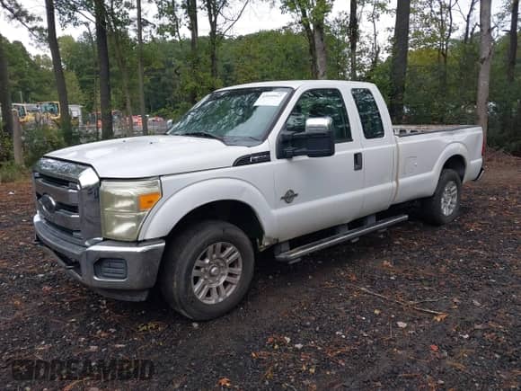 2011 Ford F-250 Lariat с VIN 1FT7X2ATXBEA17599, выставлен на аукционе IAAI как лот 43459947 с пробегом 257 752 миль миль и . История ставок и продаж доступна на DreamBid. Изображение 18.