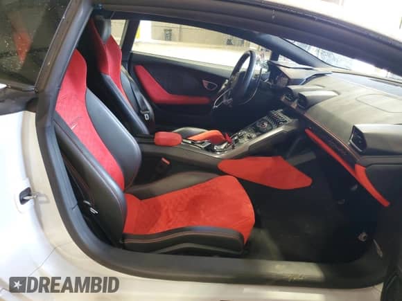 2018 Lamborghini Huracan LP 580-2 с VIN ZHWUC2ZF1JLA09635, выставлен на аукционе Copart как лот 60612885 с пробегом 22 907 миль миль и Списание • Salvage title. История ставок и продаж доступна на DreamBid. Изображение 10.
