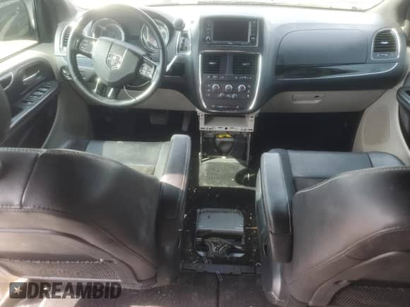 2020 Dodge Grand Caravan SXT z VIN 2C4RDGCG6LR161377, wystawiony jako Copart lot #80272815 z przebiegiem 148 155 mil mil oraz Szkoda całkowita • Salvage title. Historia ofert i sprzedaży dostępna na DreamBid. Obrazek 8.