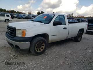 2008 GMC Sierra 1500 Work Truck z VIN 1GTEK14X08Z177829, wystawiony jako Copart lot #74991184 z przebiegiem 215 948 mil mil oraz Czysty tytuł • Clean title. Historia ofert i sprzedaży dostępna na DreamBid. Obrazek 1.