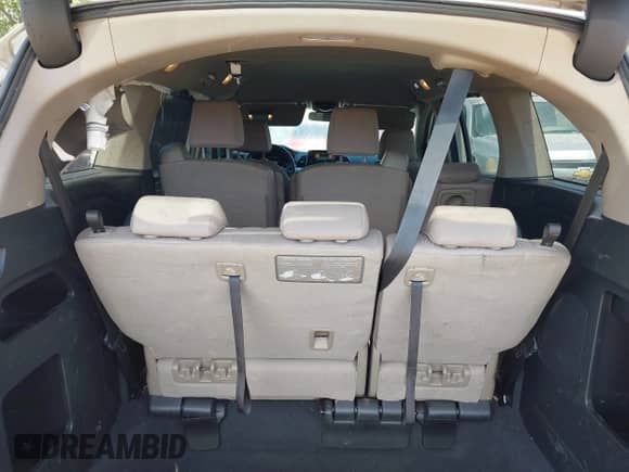 2021 Honda Odyssey EX z VIN 5FNRL6H50MB014084, wystawiony jako IAAI lot #42926571 z przebiegiem 113 869 mil mil oraz . Historia ofert i sprzedaży dostępna na DreamBid. Obrazek 18.