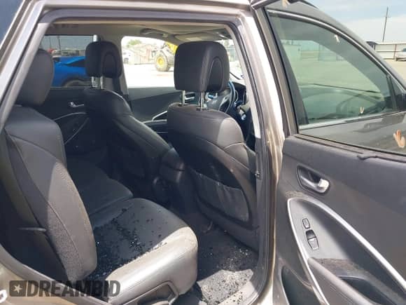 2018 Hyundai Santa Fe Ultimate with VIN 5XYZWDLAXJG531204, listed as a IAAI auction lot 42473418 with 90,726 mi miles and . Bid and sale history available at DreamBid. Image 8.