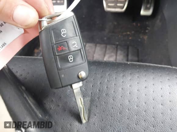 2021 Volkswagen Tiguan SE с VIN 3VV2B7AX3MM130642, выставлен на аукционе IAAI как лот 42567026 с пробегом 60 604 миль миль и . История ставок и продаж доступна на DreamBid. Изображение 11.