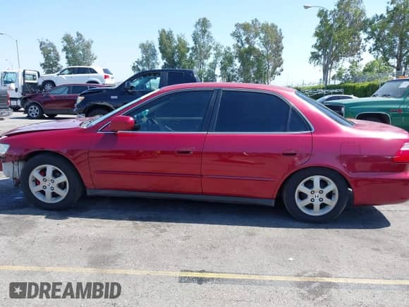 2000 Honda Accord SE with VIN JHMCG6694YC021976, listed as a IAAI auction lot 42346609 with 231,721 mi miles and . Bid and sale history available at DreamBid. Image 15.