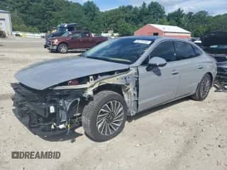 2024 Hyundai Sonata Limited с VIN KMHL54JJXRA089351, выставлен на аукционе Copart как лот 65219785 с пробегом 5 709 миль миль и Списание • Salvage title. История ставок и продаж доступна на DreamBid. Изображение 1.