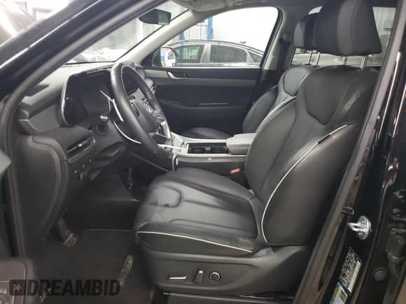 2023 Hyundai Palisade XRT с VIN KM8R3DGE6PU633141, выставлен на аукционе Copart как лот 63243255 с пробегом 20 457 миль миль и Списание • Salvage title. История ставок и продаж доступна на DreamBid. Изображение 7.