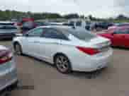 2013 Hyundai Sonata Limited с VIN 5NPEC4AC0DH631269, выставлен на аукционе IAAI как лот 43069481 с пробегом 192 914 миль миль и . История ставок и продаж доступна на DreamBid. Изображение 3.