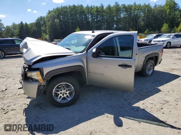 2008 Chevrolet Silverado 1500 1LT with VIN 3GCEK13J98G282107, listed as a Copart auction lot 70466865 with 204,751 mi miles and Clean title. Bid and sale history available at DreamBid. Image 1.