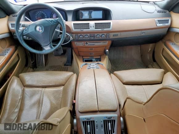 2007 BMW 7 Series 750i with VIN WBAHL83547DT89242, listed as a Copart auction lot 62648555 with 133,949 mi miles and Clean title. Bid and sale history available at DreamBid. Image 8.