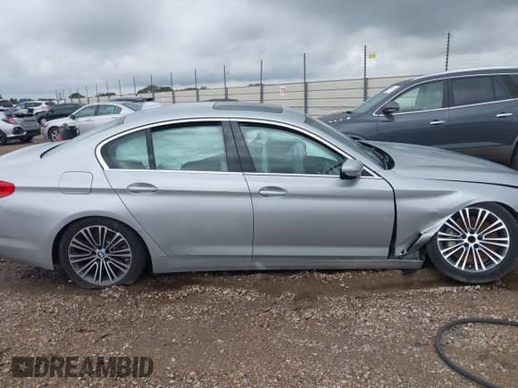 2019 BMW 5 Series 530i with VIN WBAJA5C51KWW22318, listed as a IAAI auction lot 43304765 with Not provided miles and . Bid and sale history available at DreamBid. Image 13.