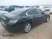 2014 Nissan Maxima S z VIN 1N4AA5AP6EC493379, wystawiony jako IAAI lot #42399965 z przebiegiem 161 147 mil mil oraz . Historia ofert i sprzedaży dostępna na DreamBid. Obrazek 4.