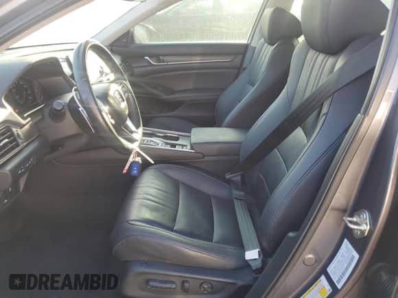 2020 Honda Accord Touring with VIN 1HGCV3F92LA002015, listed as a Copart auction lot 81459145 with 36,251 mi miles and Salvage title. Bid and sale history available at DreamBid. Image 7.