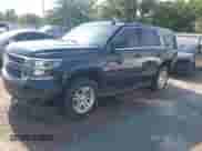 2019 Chevrolet Tahoe LT z VIN 1GNSCBKC2KR122254, wystawiony jako IAAI lot #42725890 z przebiegiem 242 719 mil mil oraz . Historia ofert i sprzedaży dostępna na DreamBid. Obrazek 2.