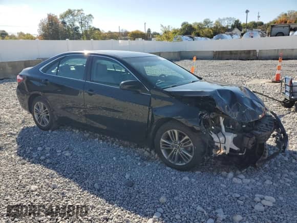 2015 Toyota Camry SE z VIN 4T1BF1FKXFU066963, wystawiony jako Copart lot #82642705 z przebiegiem 179 074 mil mil oraz Szkoda całkowita • Salvage title. Historia ofert i sprzedaży dostępna na DreamBid. Obrazek 4.